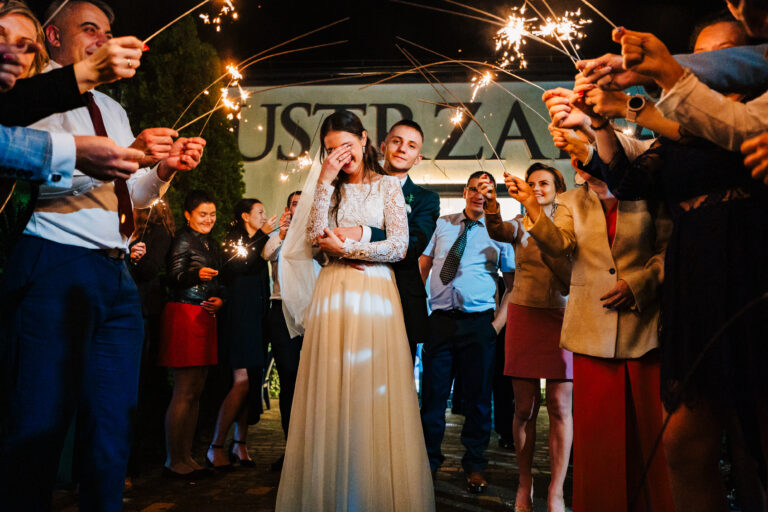 zimne ognie na weselu